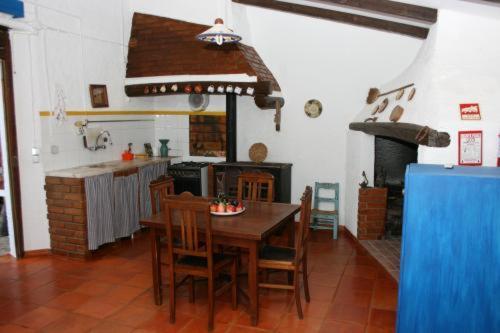 Gasthaus Casal Da Eira Branca - Turismo Rural - Caldas Da Rainha Exterior foto